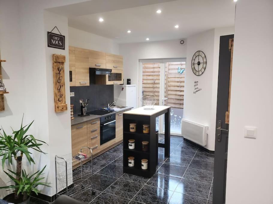 קאלה Maison Chez Fredo מראה חיצוני תמונה